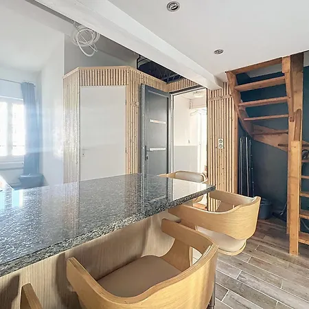 Appartement 30m2 Mezzanine - 50m Palais & Plages