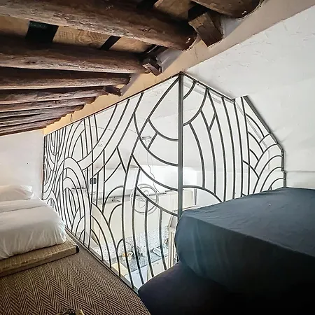 30m2 Mezzanine - 50m Palais & Plages Cannes